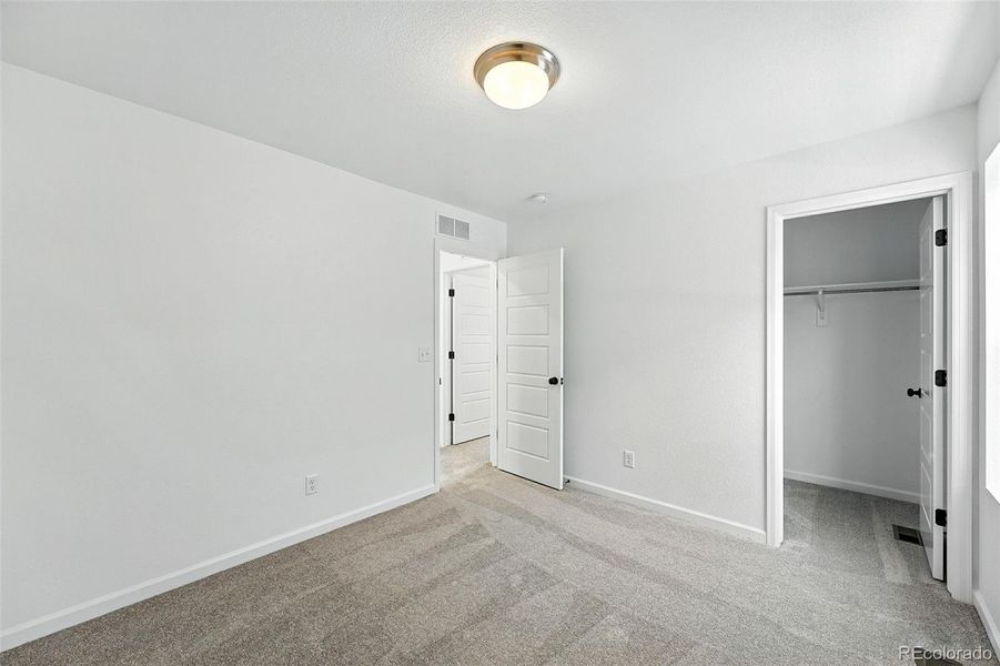 3324 N Catawba ~ Ready Now