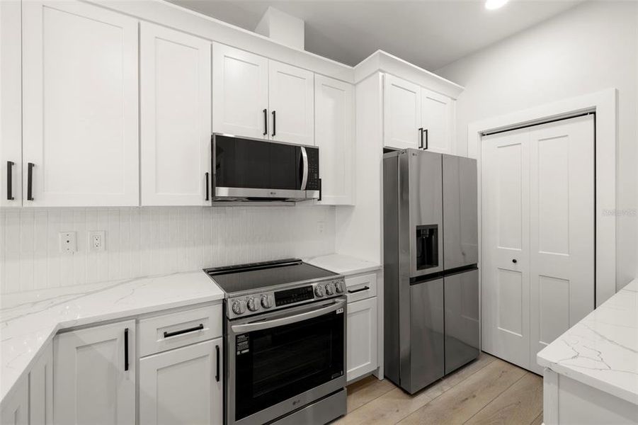 Furnished interior view inside a new home in , Tampa (Image 9).