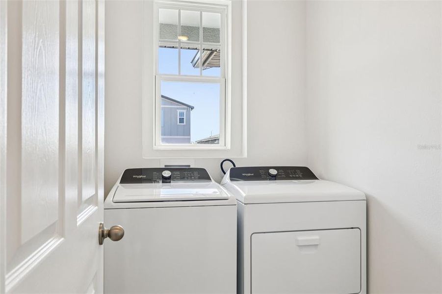 Close-up of interior finishes inside a home in , Lake Alfred (Image 11).