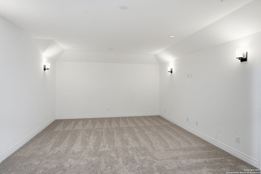 Spacious, unfurnished interior of a new home in Legacy at Lake Dunlap, New Braunfels (Image 22). Spacious, unfurnished interior of a new home in Legacy at Lake Dunlap, New Braunfels (Image 22).