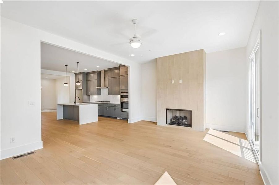 Spacious, unfurnished interior of a new home in , Decatur (Image 17).
