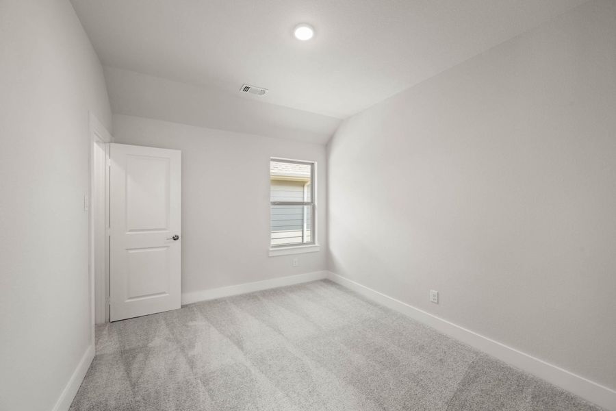 Spacious, unfurnished interior of a new home in Garden Collection at Harvest, Argyle (Image 20). Spacious, unfurnished interior of a new home in Garden Collection at Harvest, Argyle (Image 20).