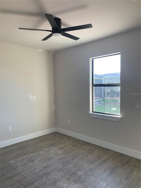 Spacious, unfurnished interior of a new home in , Port Charlotte (Image 19).