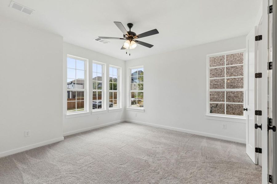 Spacious, unfurnished interior of a new home in Walton Ridge, Corinth (Image 18).