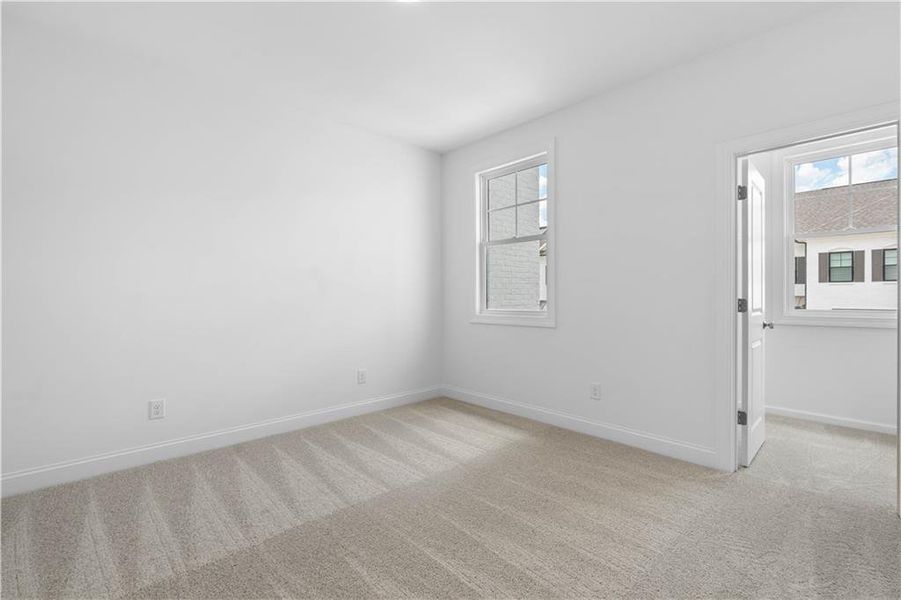 Spacious, unfurnished interior of a new home in Millcroft Townhomes, Buford (Image 30).