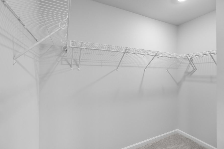 Spacious, unfurnished interior of a new home in , Summerville (Image 22).