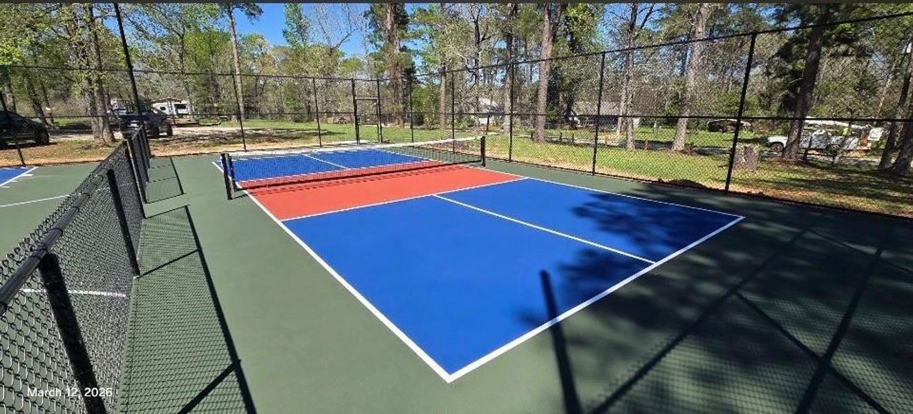 Community amenities in , Conroe (Image 12). Community amenities in , Conroe (Image 12).
