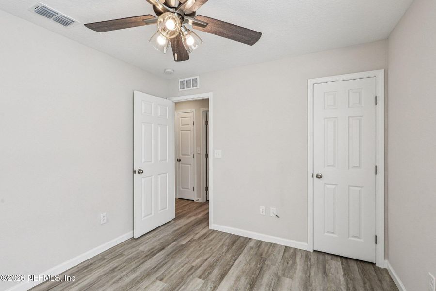 Spacious, unfurnished interior of a new home in , Jacksonville (Image 19).
