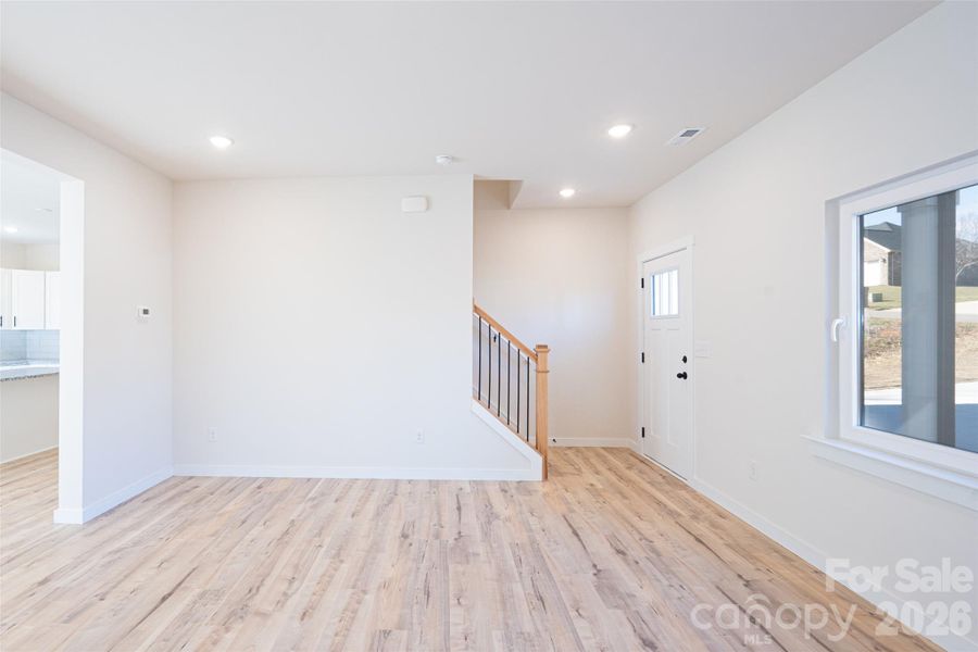 Spacious, unfurnished interior of a new home in , Hickory (Image 9).