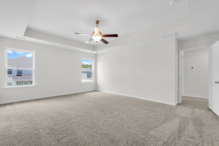 Spacious, unfurnished interior of a new home in Camden Crossing, Savannah (Image 35).