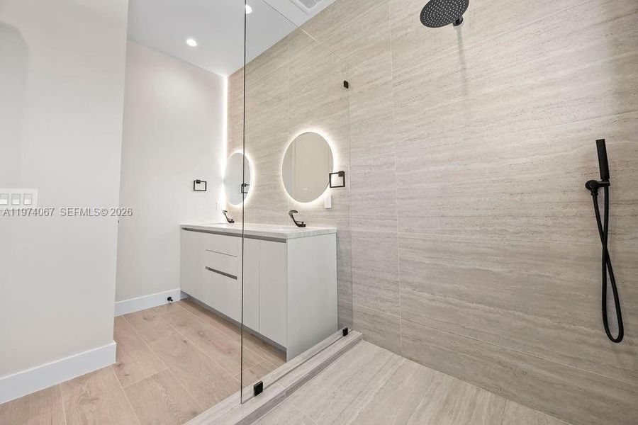 Furnished interior view inside a new home in , Fort Lauderdale (Image 14).