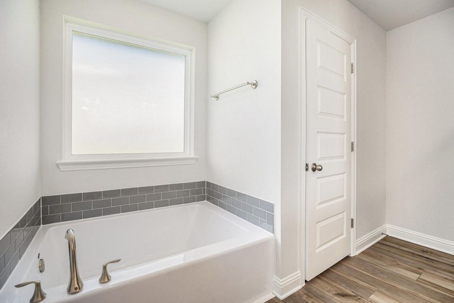 Furnished interior view inside a new home in Lago Mar, Texas City (Image 3). Furnished interior view inside a new home in Lago Mar, Texas City (Image 3).