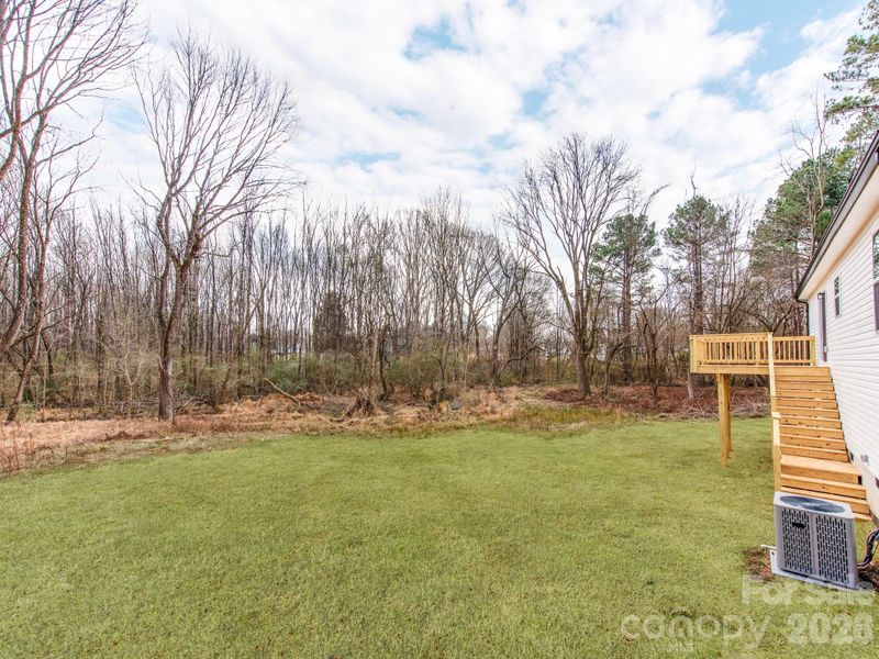 Natural landscape and outdoor views near  in Monroe (Image 28).