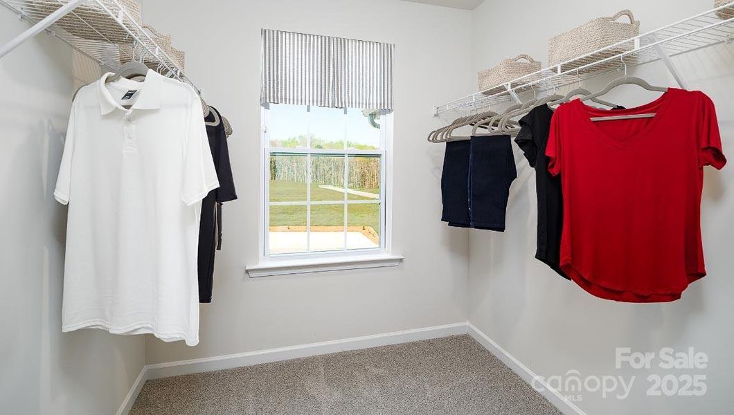 Image 22 of a home in Fergus Crossing. Image 22 of a home in Fergus Crossing.