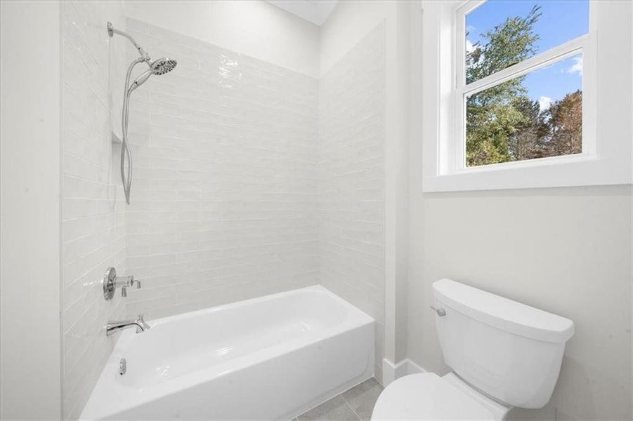 Furnished interior view inside a new home in , Gainesville (Image 12).