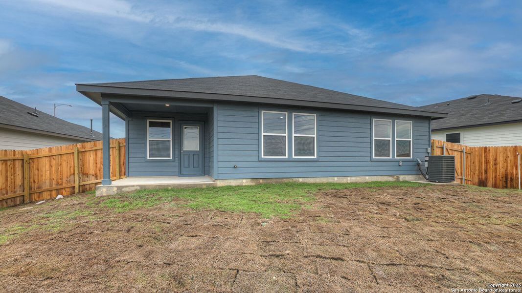 Front exterior of a new home in Bollinger, Maxwell, TX, highlighting curb appeal (Image 18). Front exterior of a new home in Bollinger, Maxwell, TX, highlighting curb appeal (Image 18).