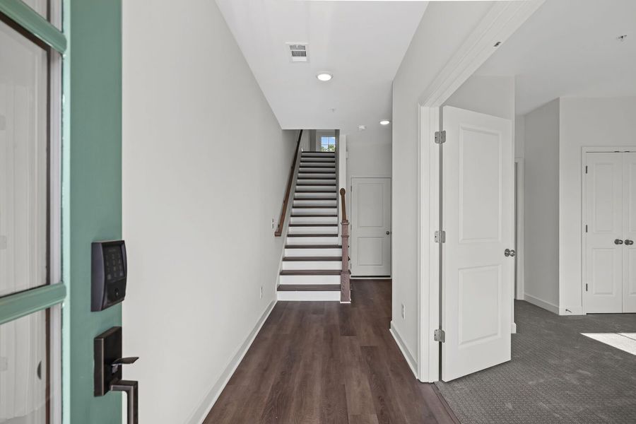 Spacious, unfurnished interior of a new home in The Village at River Green, Canton (Image 10).