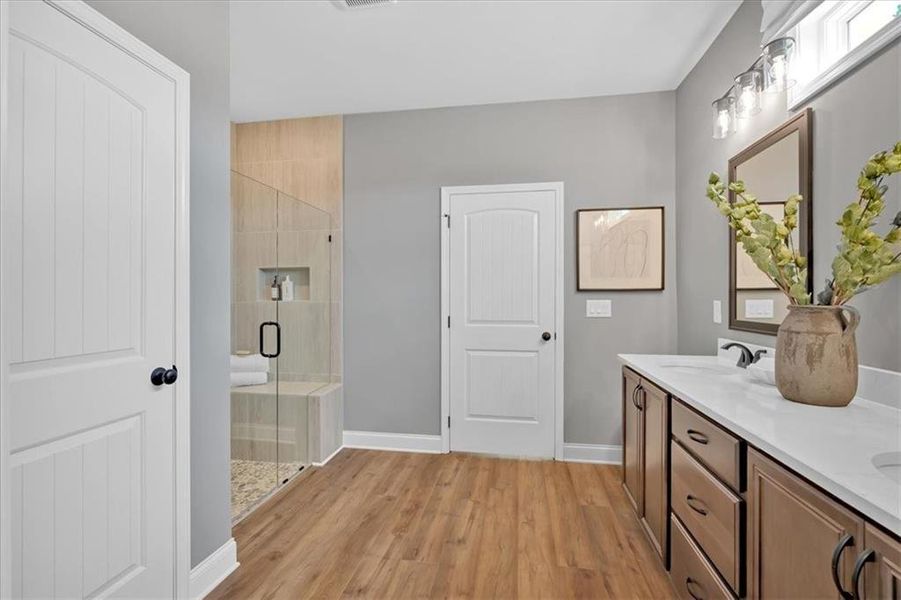 Furnished interior view inside a new home in , Villa Rica (Image 32).