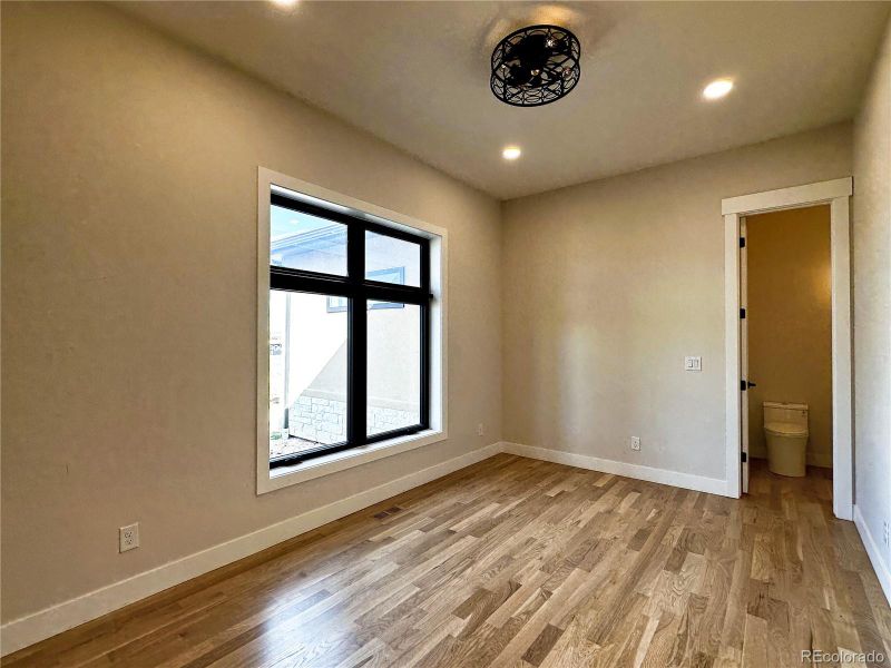 Spacious, unfurnished interior of a new home in , Longmont (Image 24). Spacious, unfurnished interior of a new home in , Longmont (Image 24).
