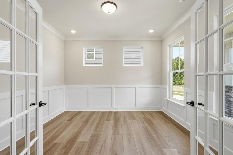 Spacious, unfurnished interior of a new home in Waterford Commons, Rock Hill (Image 19).