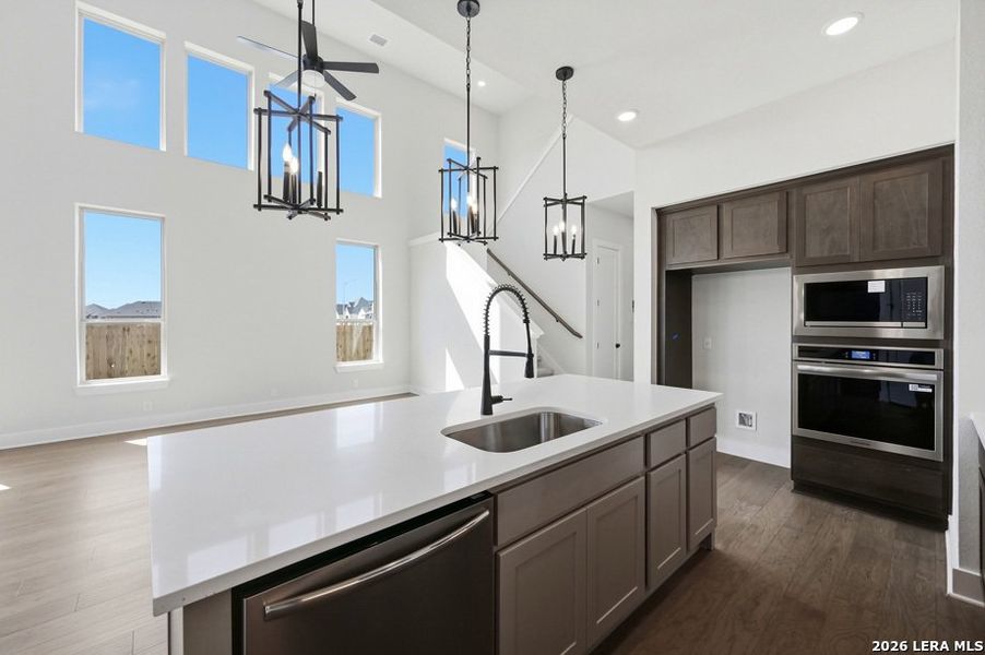 Furnished interior view inside a new home in Venado Crossing, Cibolo (Image 10).