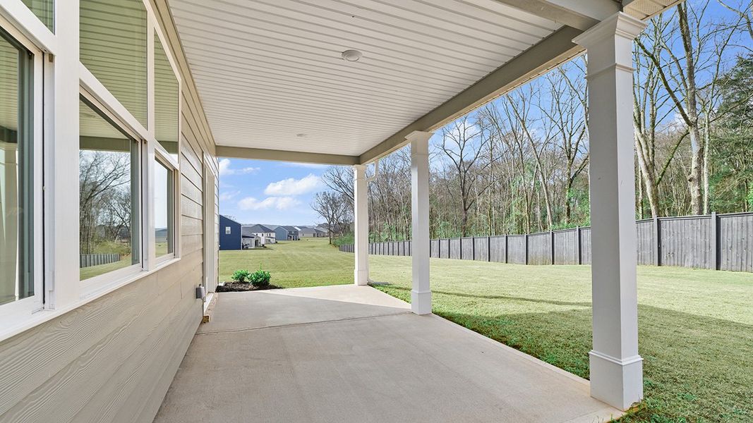 Representative exterior details of a home built from the Halton by D.R. Horton in Kingston Ranch at Lake Oconee, Buckhead (Image 3).