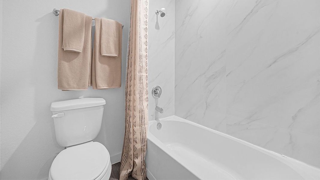 Furnished interior view inside a new home in Evergreen, Rosenberg (Image 18).