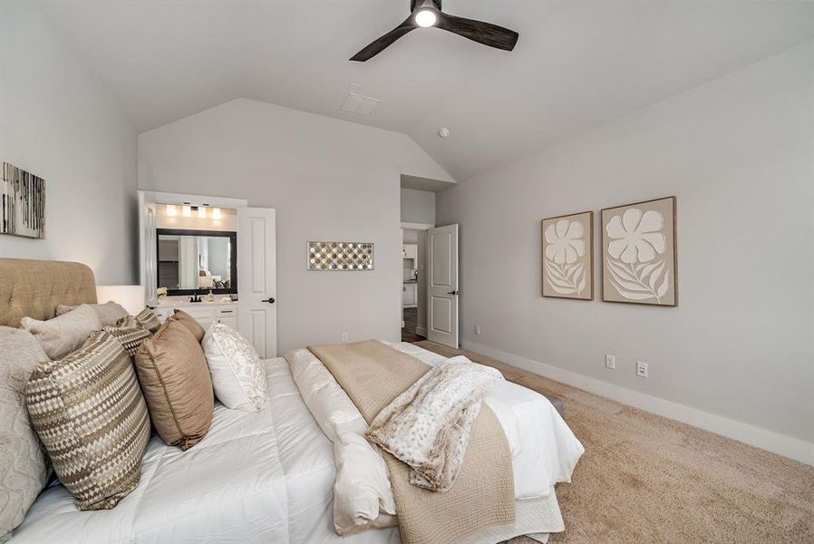 Furnished interior view inside a new home in Edgewood Creek, Celina (Image 6).