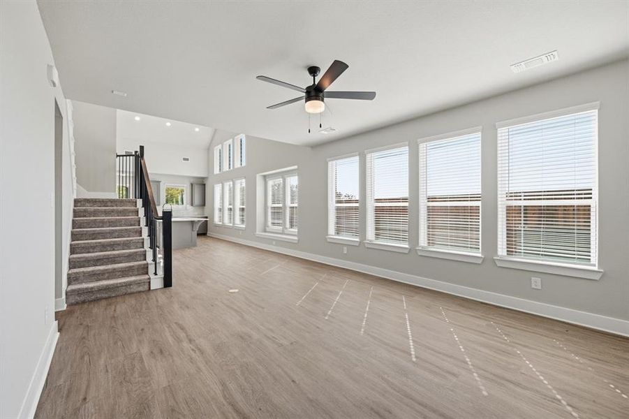 Spacious, unfurnished interior of a new home in Bel Air Village: 40ft. lots, Sherman (Image 19).