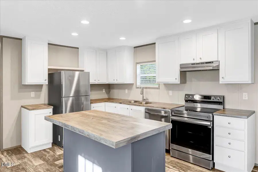 18-DSC00352 18-DSC00352