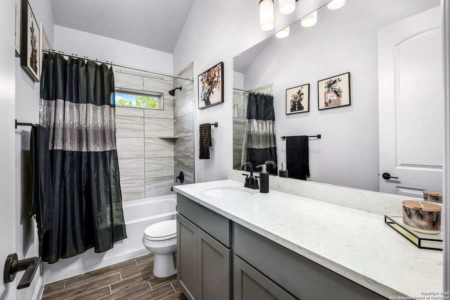 Furnished interior view inside a new home in , New Braunfels (Image 11).