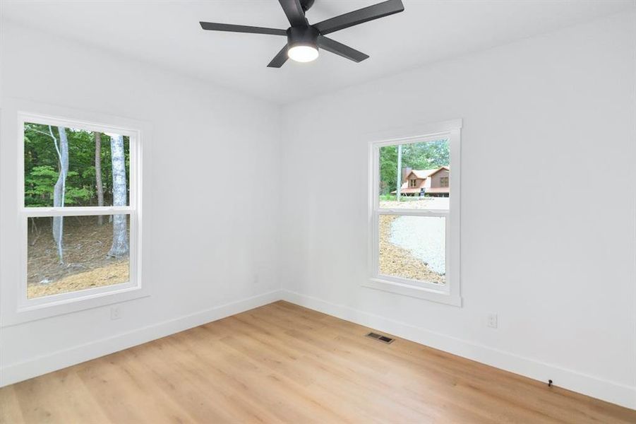 Spacious, unfurnished interior of a new home in , Ellijay (Image 21).