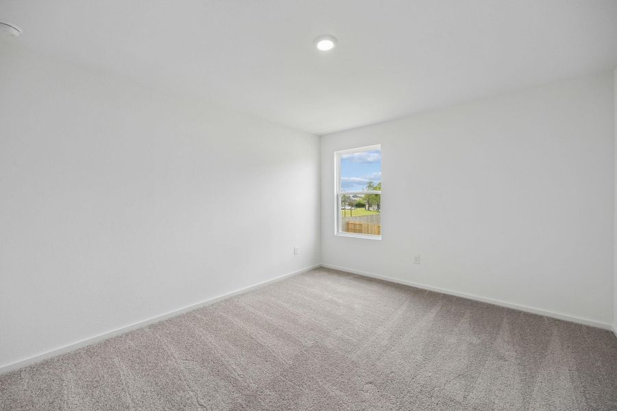 Spacious, unfurnished interior of a new home in Windcress, Cove (Image 18).