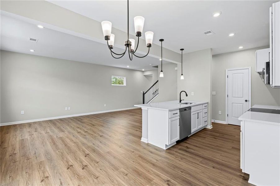 Spacious, unfurnished interior of a new home in Villas at Gold Creek, Dawsonville (Image 15).