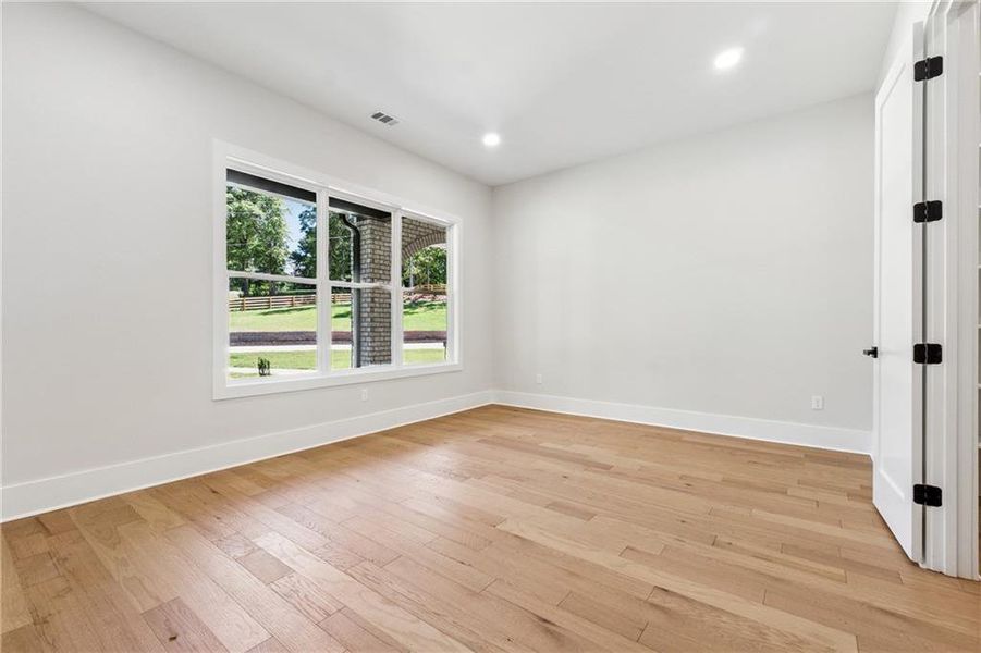 Spacious, unfurnished interior of a new home in , Monroe (Image 29).