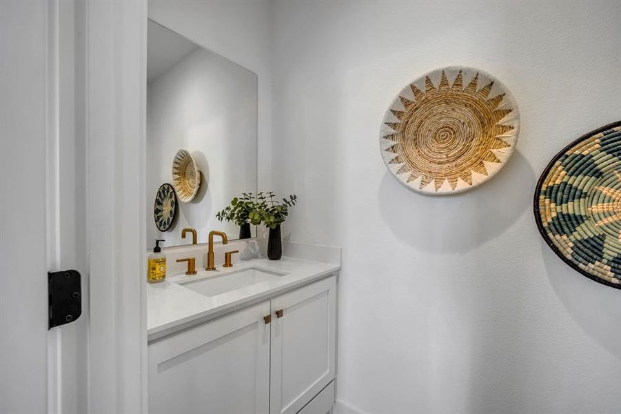 Furnished interior view inside a new home in , Dallas (Image 6).