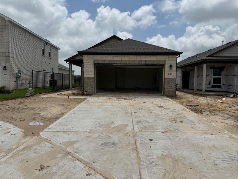 In-progress construction of a new home in Lago Mar, Texas City, TX (Image 20). In-progress construction of a new home in Lago Mar, Texas City, TX (Image 20).