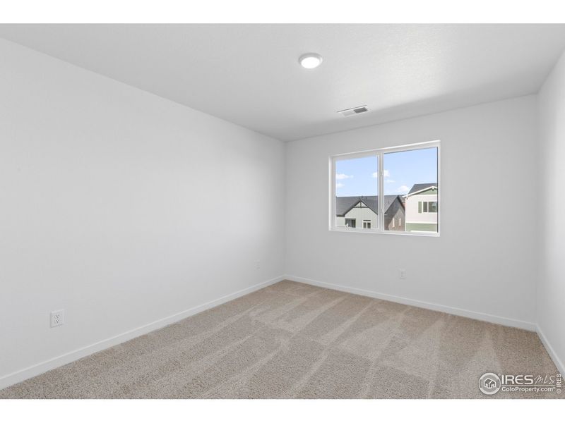 Spacious, unfurnished interior of a new home in Bloom, Fort Collins (Image 15).