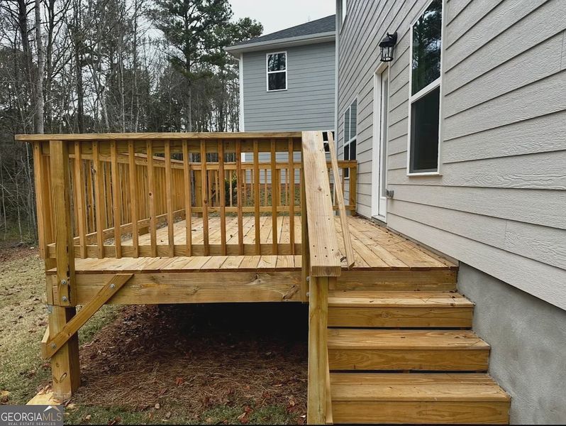 Exterior details and patio area of a home in Canterbury Villas, Carrollton (Image 3). Exterior details and patio area of a home in Canterbury Villas, Carrollton (Image 3).