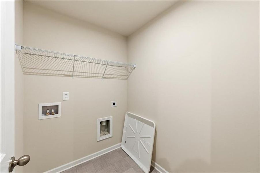 Spacious, unfurnished interior of a new home in Park Center Pointe, Mableton (Image 15).