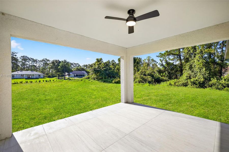 Exterior details and patio area of a home in , Lehigh Acres (Image 3). Exterior details and patio area of a home in , Lehigh Acres (Image 3).