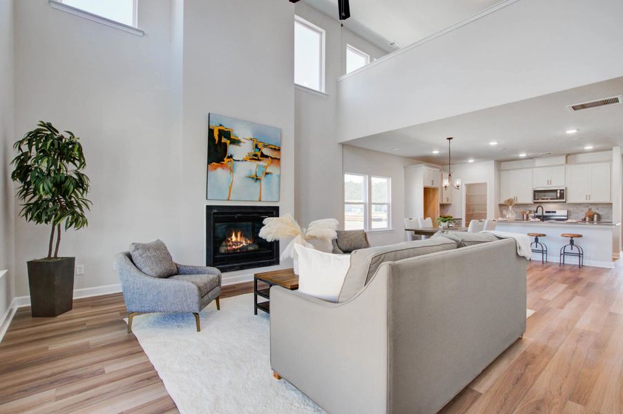 Representative furnished interior of a home built from the Harrison by Ashton Woods in Tea Farm: Presidents Series, Ravenel (Image 18).