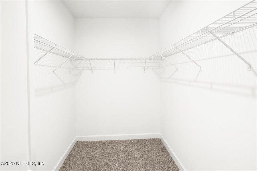 Spacious, unfurnished interior of a new home in , Keystone Heights (Image 20).