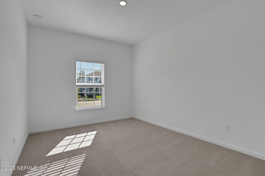 Spacious, unfurnished interior of a new home in Jennings Farm, Middleburg (Image 31). Spacious, unfurnished interior of a new home in Jennings Farm, Middleburg (Image 31).