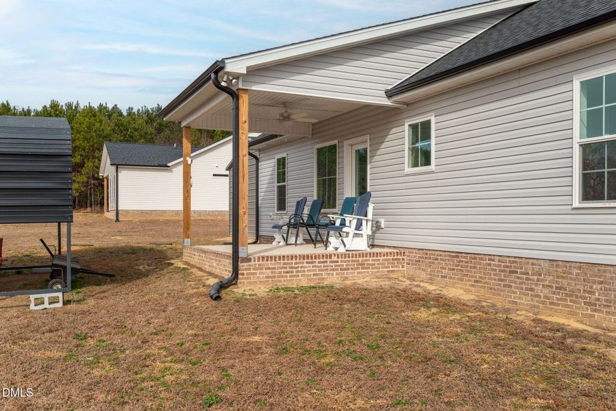 19-web-or-mls-6056-old-smithfield-rd