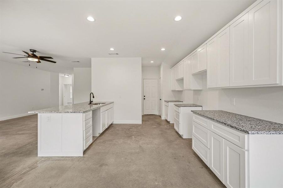 Furnished interior view inside a new home in , Weatherford (Image 8).