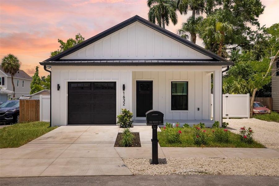 Front exterior of a new home in , Bradenton, FL, highlighting curb appeal (Image 2). Front exterior of a new home in , Bradenton, FL, highlighting curb appeal (Image 2).