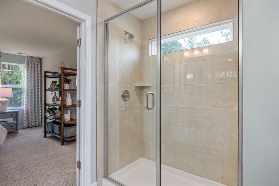 Representative interior finishes for a home built from the The Willow B by Davidson Homes LLC in Retreat at North Main, Lillington (Image 22).