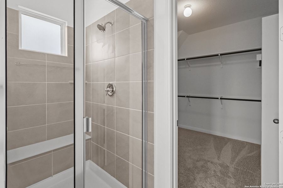 Furnished interior view inside a new home in Ladera 50', San Antonio (Image 10). Furnished interior view inside a new home in Ladera 50', San Antonio (Image 10).