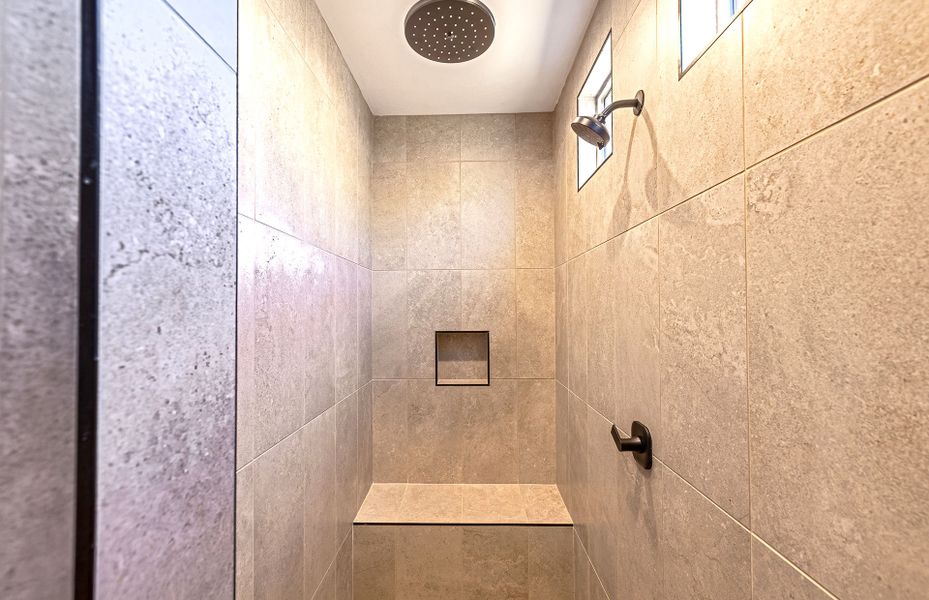 Close-up of interior finishes inside a home in Vistoso Canyon Estates, Oro Valley (Image 13).